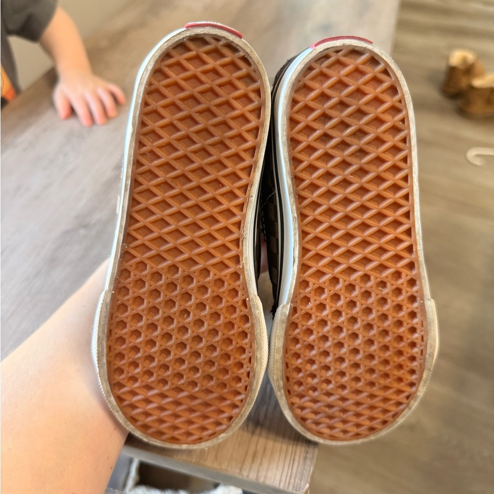 Vans Kids Brown Checkered Sneakers - Picture 4 of 4